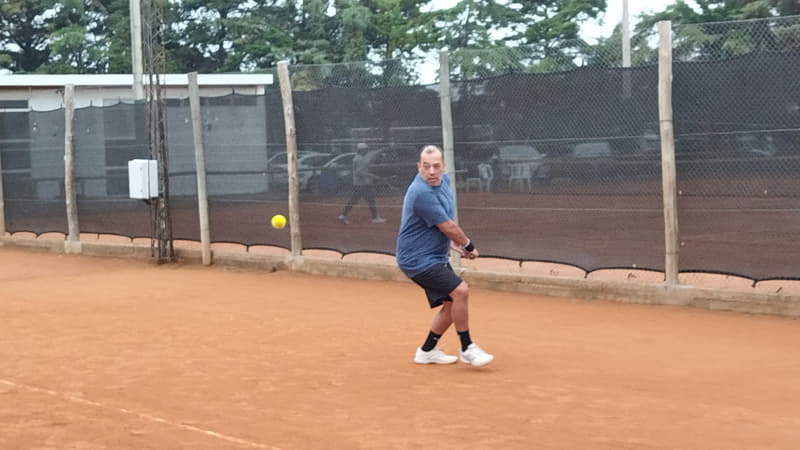 El frío no nos detiene, a puro tenis (7)