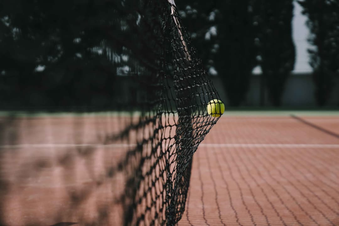 tenis-red-pelota
